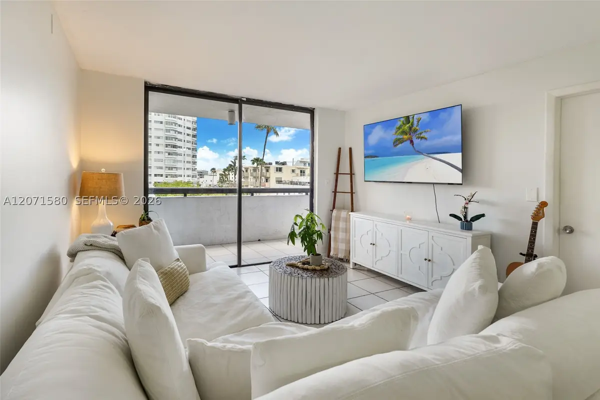 1775 Washington Ave #5D, Miami Beach, FL 33139 - #1