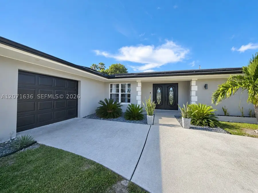 1419 Shelby Pwky, Cape Coral, FL 33904 - #2