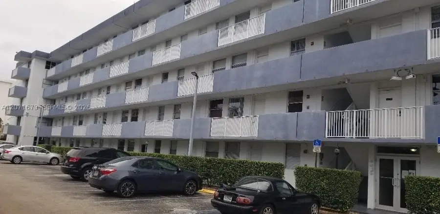 1801 S Treasure Dr #302, Miami Beach, FL 33141 - #3