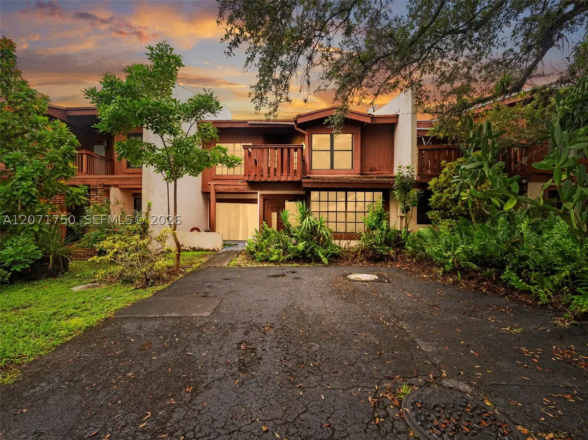 14755 SW 74th Ln, Miami, FL 33193 - #1
