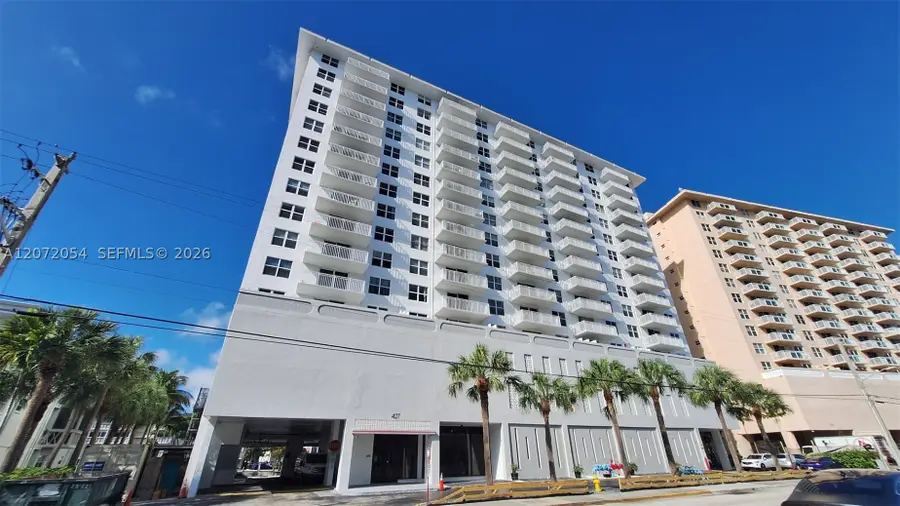 427 Golden Isles Dr #5H, Hallandale Beach, FL 33009 - #2