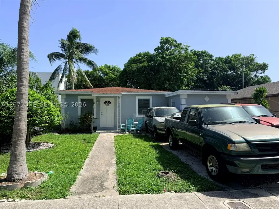 512 Independence Rd, West Palm Beach, FL 33405 - #2