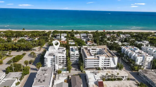 7832 Collins Ave #202, Miami Beach, FL 33141
