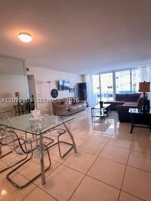 3140 S Ocean Dr #309, Hallandale Beach, FL 33009 - #3