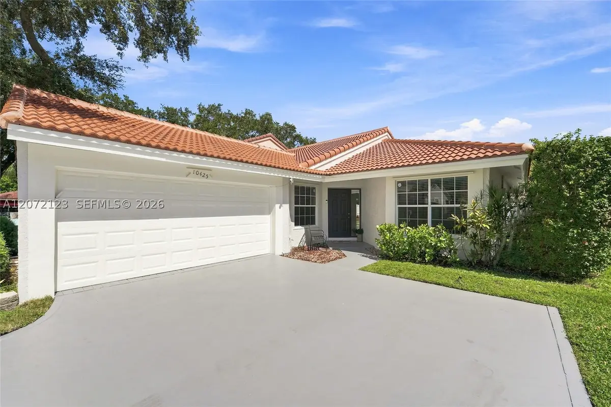 10425 NW 9th Mnr, Coral Springs, FL 33071 - #1