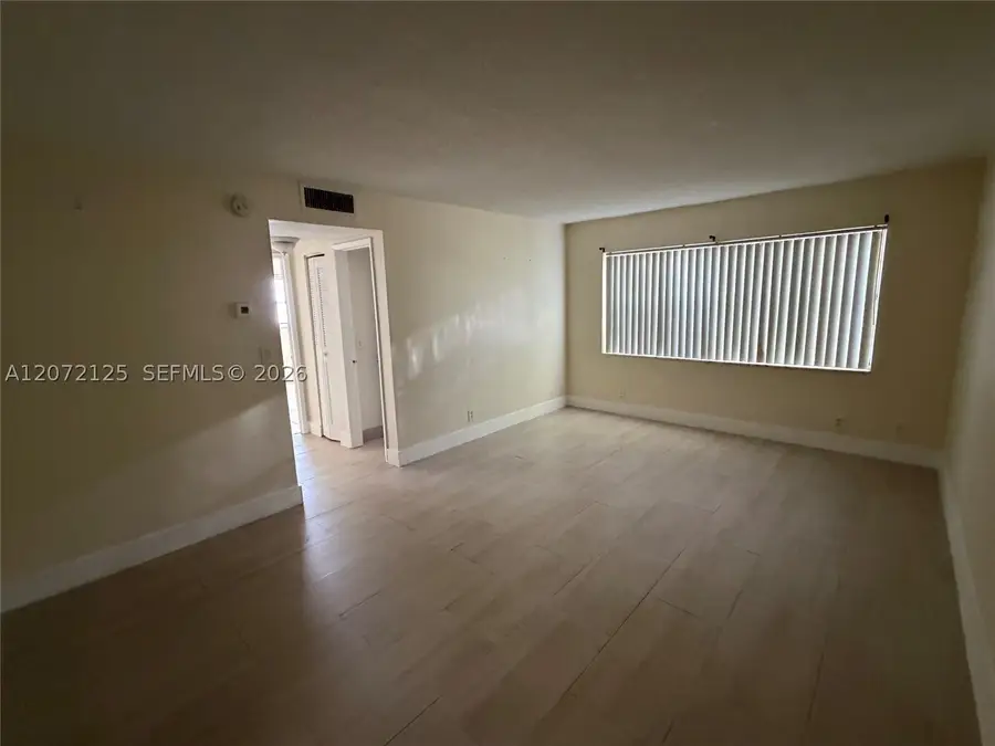 241 SE 9th Ave #109, Pompano Beach, FL 33060 - #3