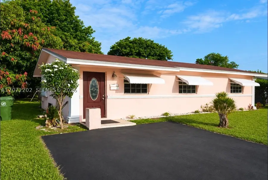 2221 NW 30th Way, Fort Lauderdale, FL 33311 - #2
