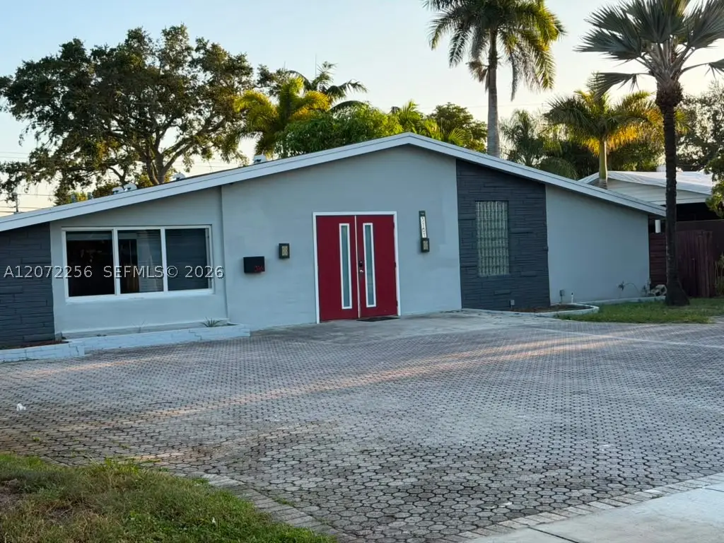 3161 Riverland Rd, Fort Lauderdale, FL 33312 - #1