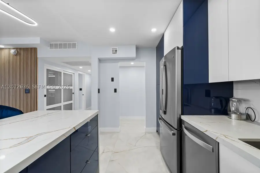 19380 Collins Ave #826, Sunny Isles Beach, FL 33160 - #3