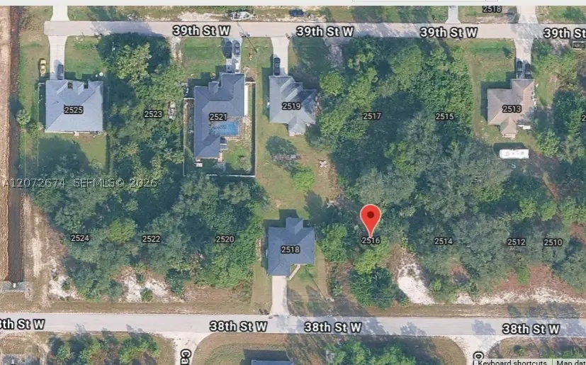 2516 W 38th St, Lehigh Acres, FL 33971 - #2