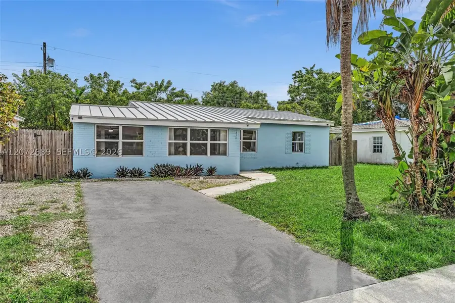 18381 NE 21st Pl, North Miami Beach, FL 33179 - #2