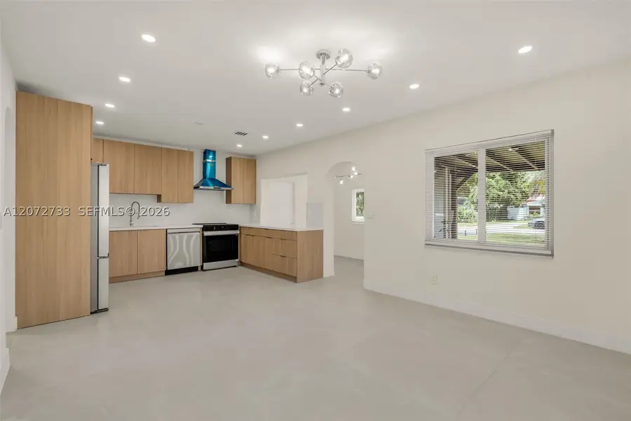 1514 NE 176th St, North Miami Beach, FL 33162 - #3