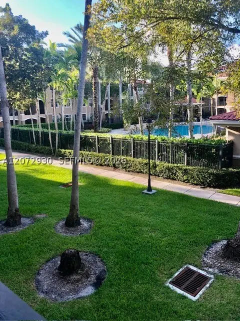 11700 SW 1st St #3206, Pembroke Pines, FL 33025