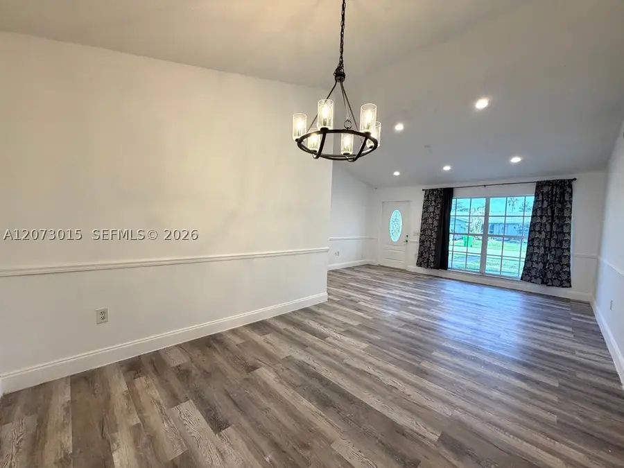 11641 NW 42nd St, Sunrise, FL 33323 - #3