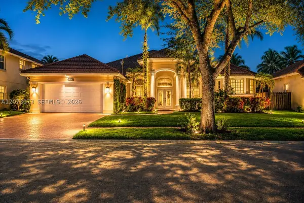 13845 NW 20th St, Pembroke Pines, FL 33028
