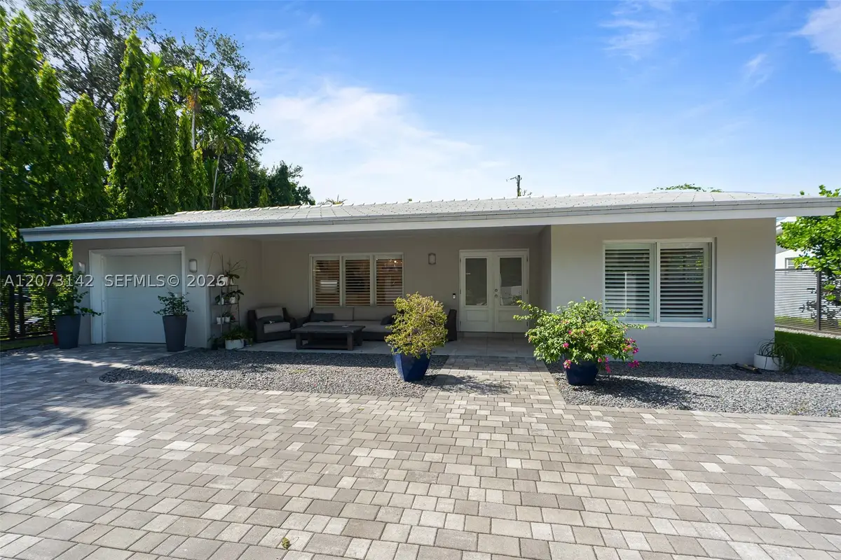 932 Bird Rd, Coral Gables, FL 33146 - #1