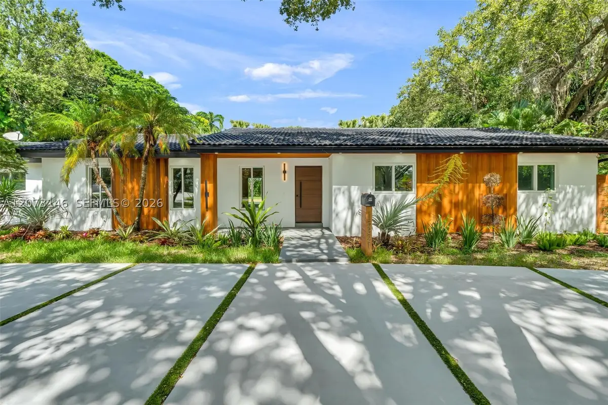 15321 SW 82nd Ave, Palmetto Bay, FL 33157 - #1