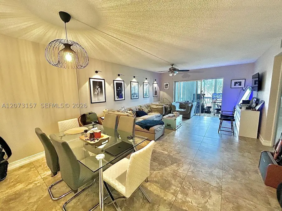 3800 Hillcrest Dr #315, Hollywood, FL 33021 - #3