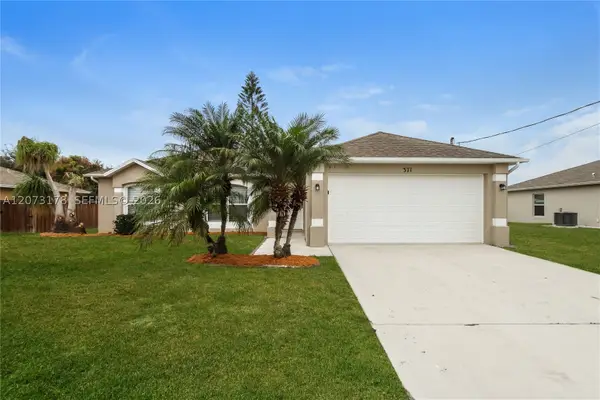 371 SW Feldman Ave, Port St Lucie, FL 34953