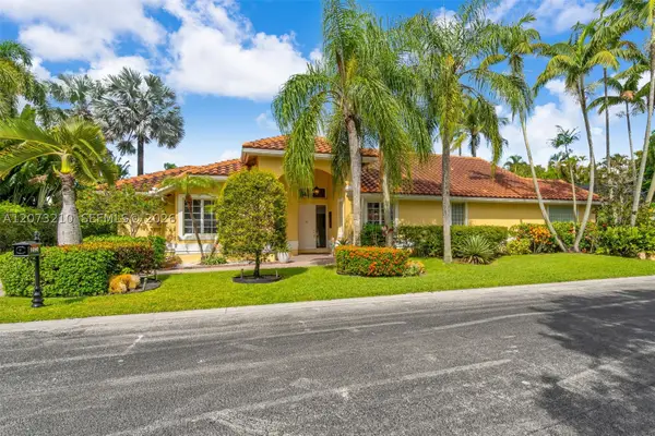 1090 SW 156th Ave, Pembroke Pines, FL 33027