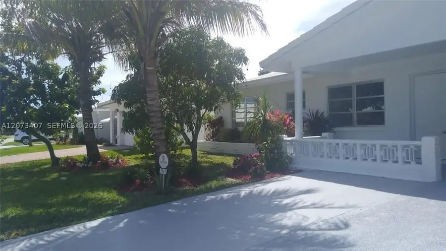 7111 NW 68th Ave, Tamarac, FL 33321 - #2