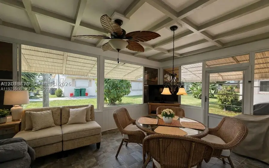 4208 NW 47th Ct, Tamarac, FL 33319 - #3