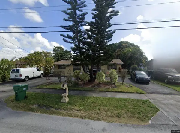 4621 SW 104th Ct, Miami, FL 33165