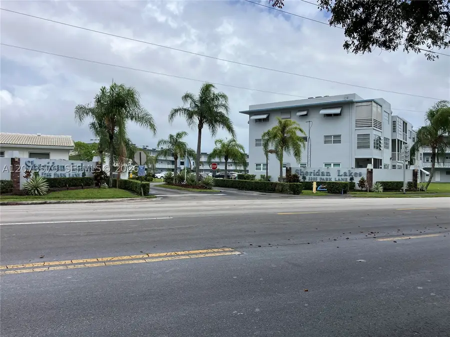 2300 Park Ln #203, Hollywood, FL 33021 - #2