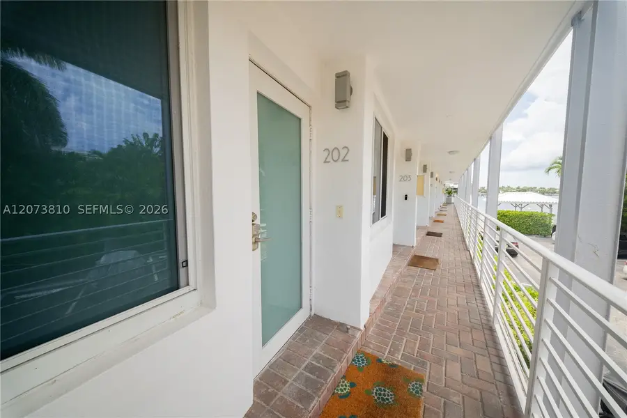 405 N Hibiscus Dr #202, Miami Beach, FL 33139 - #3