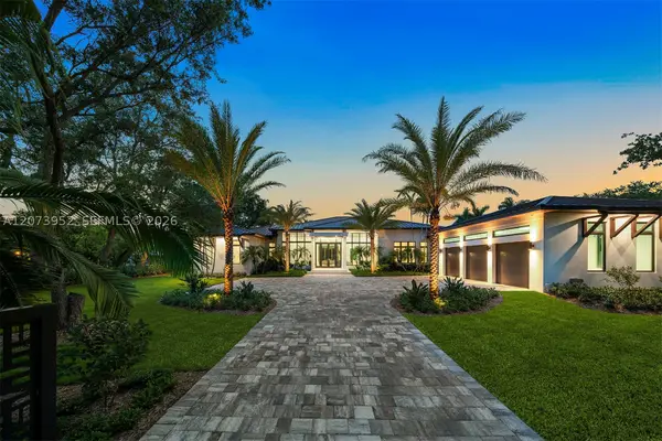 10860 SW 67th Ct, Pinecrest, FL 33156