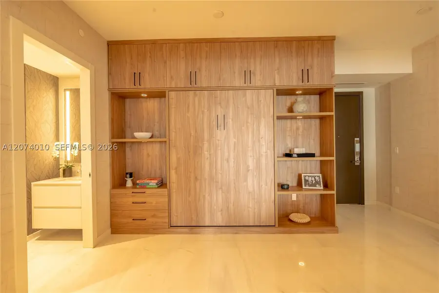 300 Biscayne Boulevard Way #3109W, Miami, FL 33131 - #3