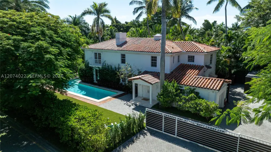 140 N Hibiscus Dr, Miami Beach, FL 33139 - #3