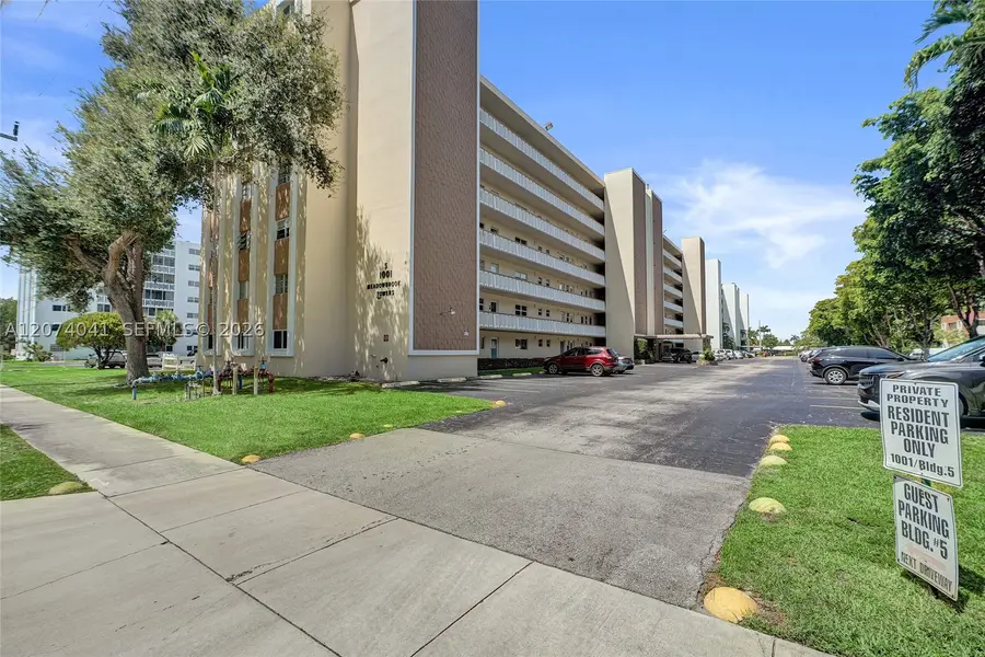 1001 NE 14th Ave #402, Hallandale Beach, FL 33009 - #3