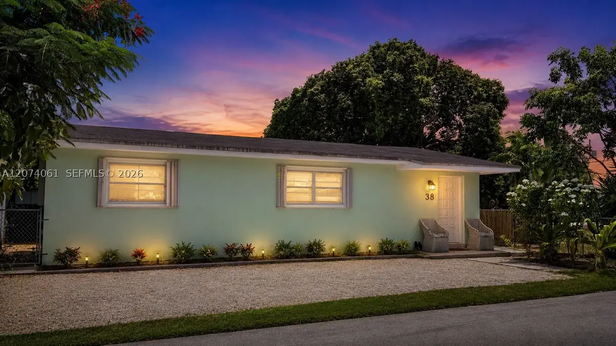 38 Silver Springs Dr, Key Largo, FL 33037 - #1