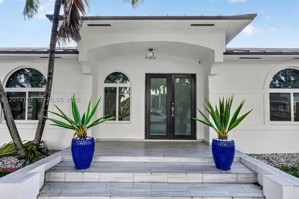 3197 W 79th Pl, Hialeah, FL 33018