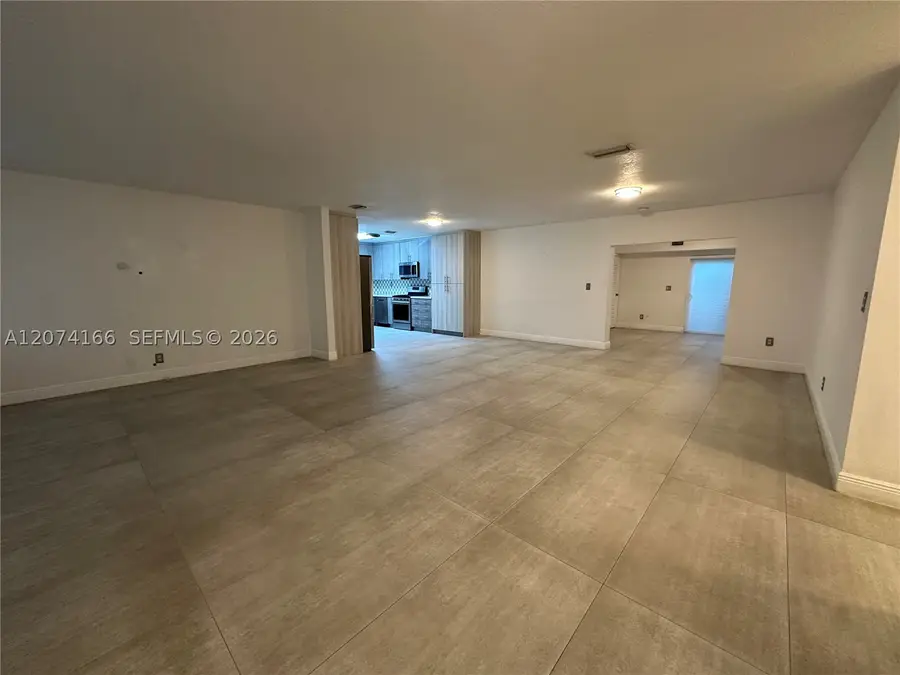 9461 SW 62nd St, Miami, FL 33173 - #3