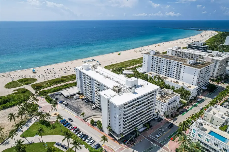 465 Ocean Dr #512, Miami Beach, FL 33139 - #3