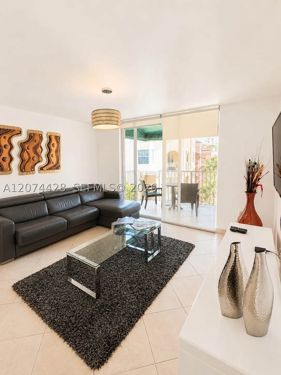 19701 E Country Club Dr #5605, Aventura, FL 33180 - #1