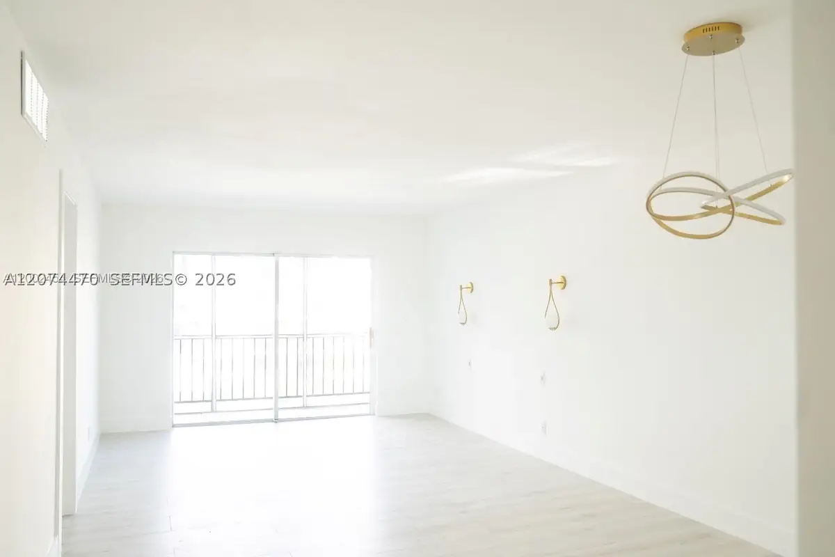 220 SW 9th Ave #306, Hallandale Beach, FL 33009 - #1