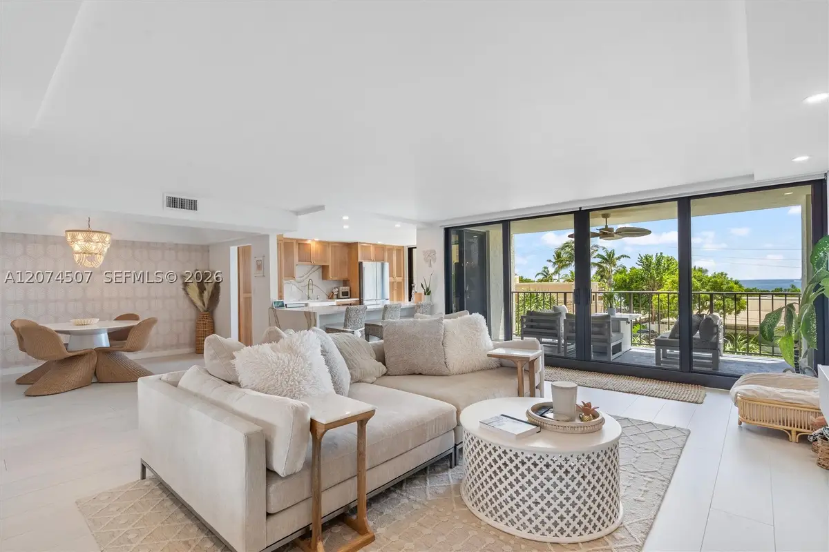 1905 N Ocean Blvd #3D, Fort Lauderdale, FL 33305 - #1
