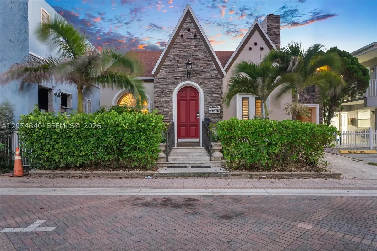 312 Fillmore St, Hollywood, FL 33019 - #1
