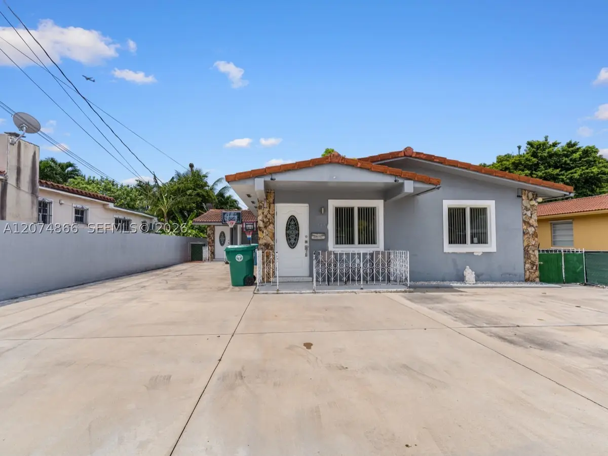 740 NW 32nd Ct, Miami, FL 33125 - #1