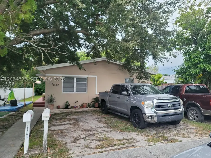 1120 NE 111th St, Miami, FL 33161 - #2