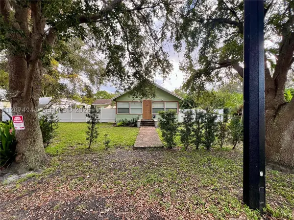400 NE 3rd St, Pompano Beach, FL 33060