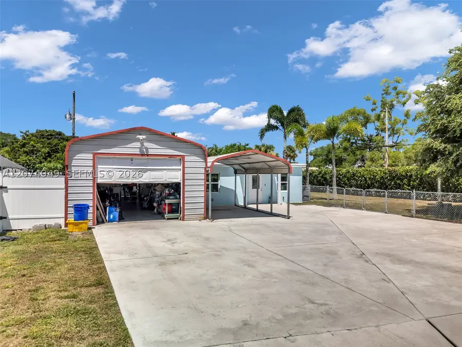 1593 Barbarie Ln, West Palm Beach, FL 33417 - #2