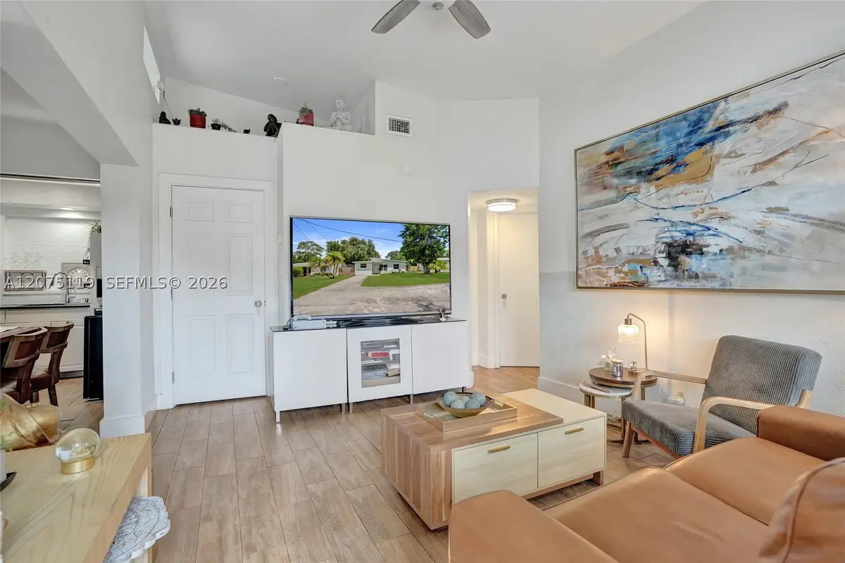 2701 Garfield St, Hollywood, FL 33020 - #1