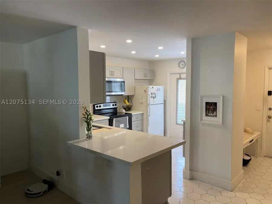 1000 NE 14th Ave #211, Hallandale Beach, FL 33009 - #3