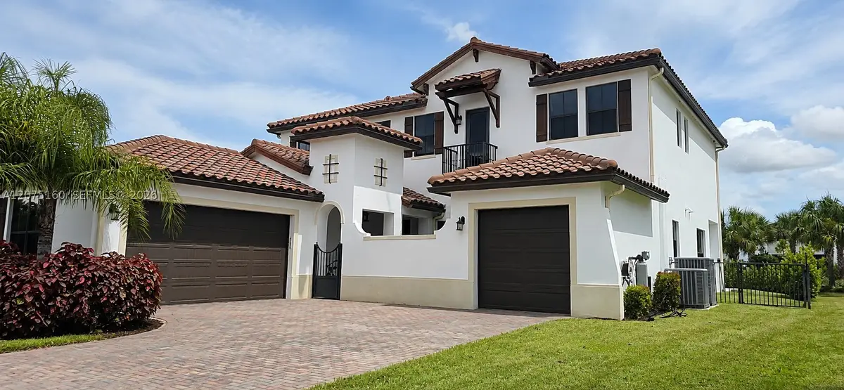 4952 Corrado Av, Avenue Maria, FL 34142 - #1