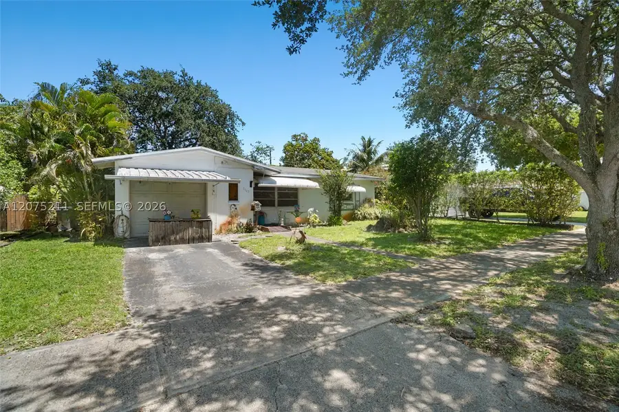 7509 Garfield St, Hollywood, FL 33024 - #3