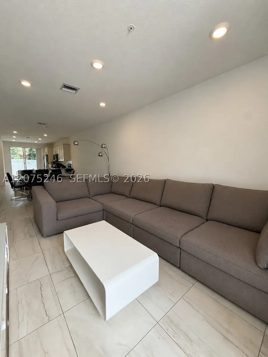 181 SW 170th Ave, Pembroke Pines, FL 33027 - #3